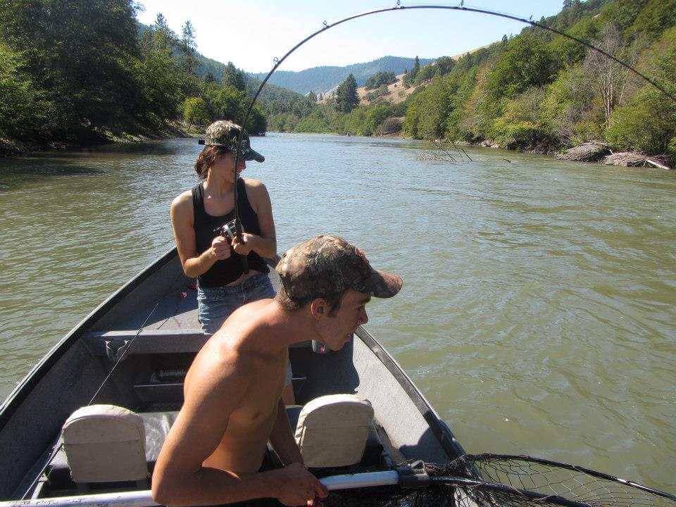 Klickitat River catching fish